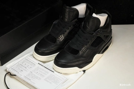 Retro Hair Pony 4 Black Jordan 819139-010 0727